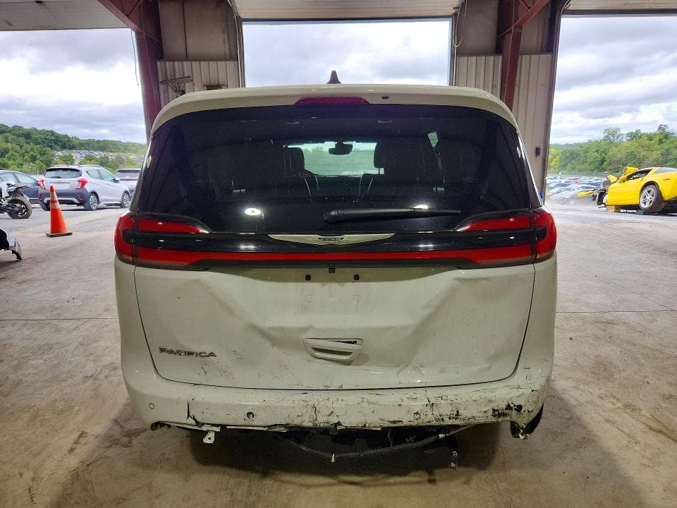 2026 CHRYSLER PACIFICA SELECT 6