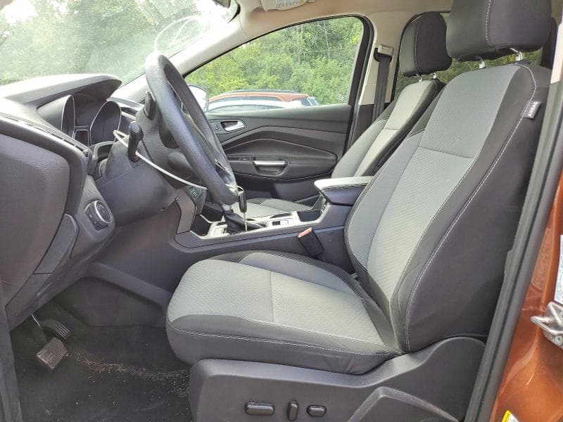 2017 FORD ESCAPE SE 7