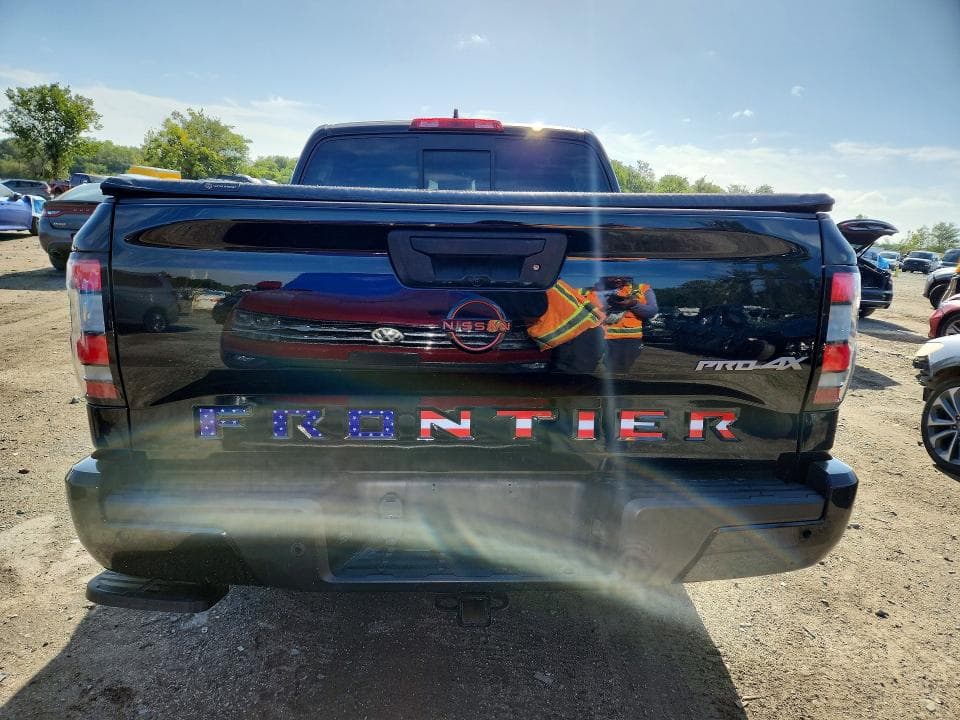2022 NISSAN FRONTIER PRO-4X 6