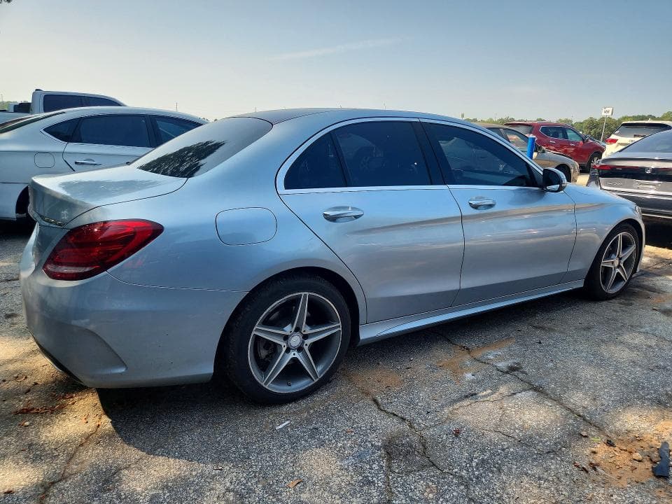 2017 MERCEDES-BENZ C 300 3