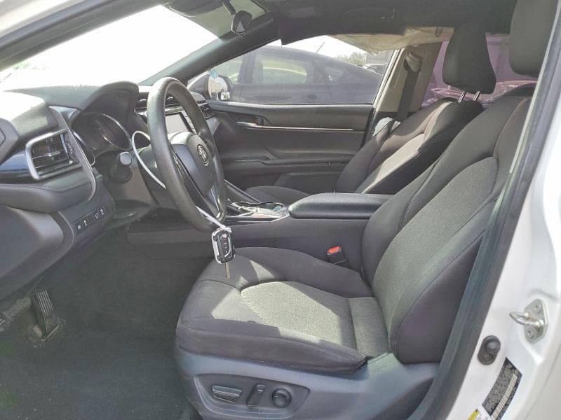 2019 TOYOTA CAMRY LE 7
