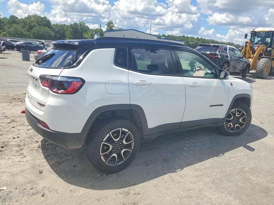 2025 JEEP COMPASS TRAILHAWK 3