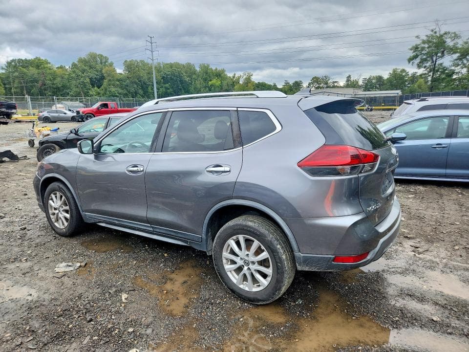 2018 NISSAN ROGUE SV 2