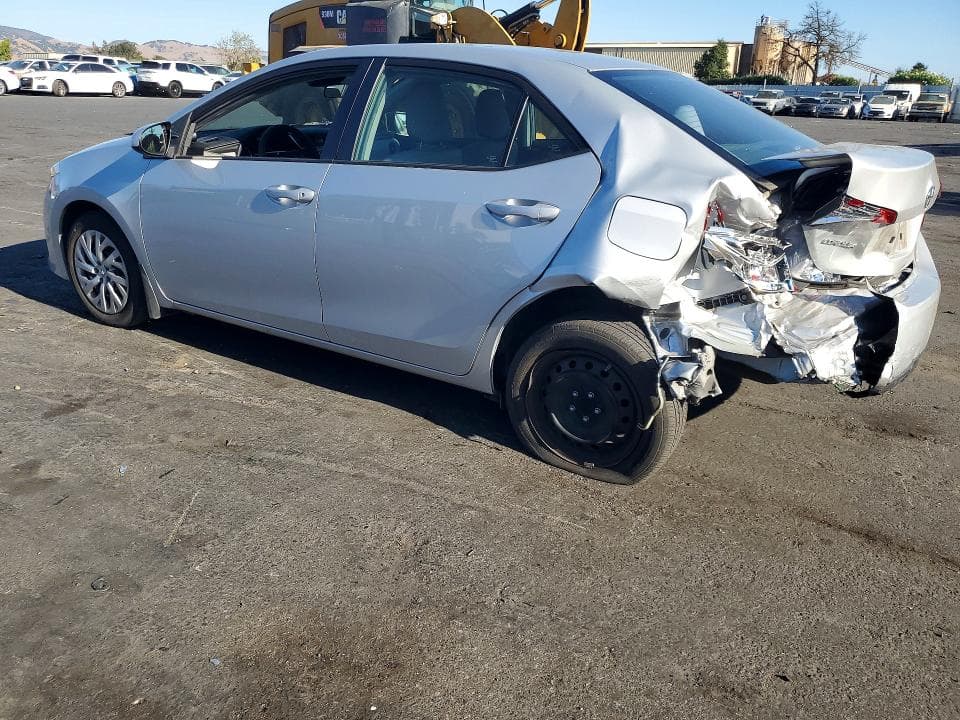 2019 TOYOTA COROLLA LE 2