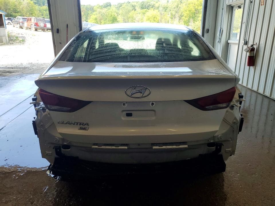 2018 HYUNDAI ELANTRA SE 6