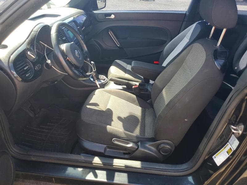 2019 VOLKSWAGEN BEETLE S 7