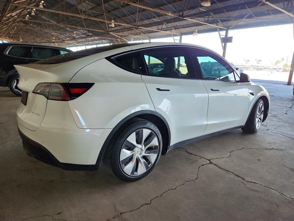 2020 TESLA MODEL Y 3