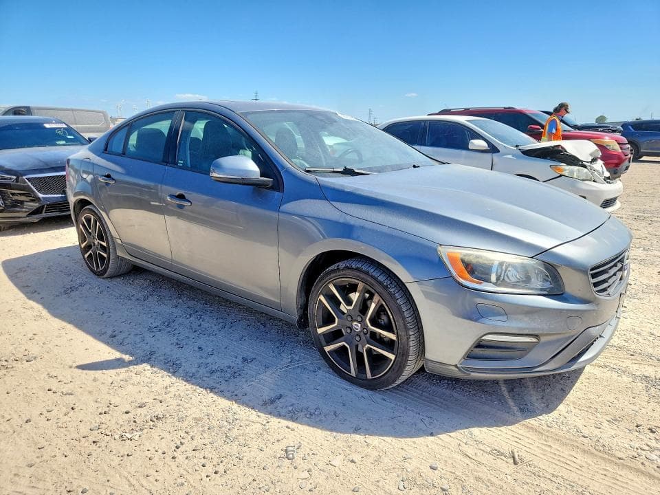 2017 VOLVO S60 DYNAMIC 4