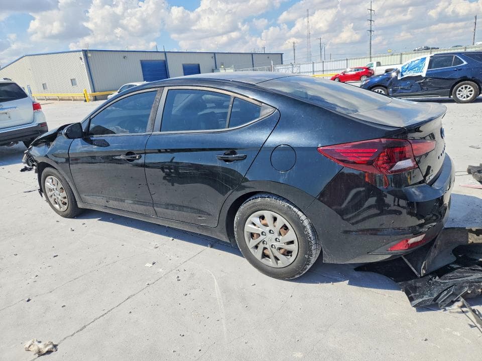 2020 HYUNDAI ELANTRA SE 2