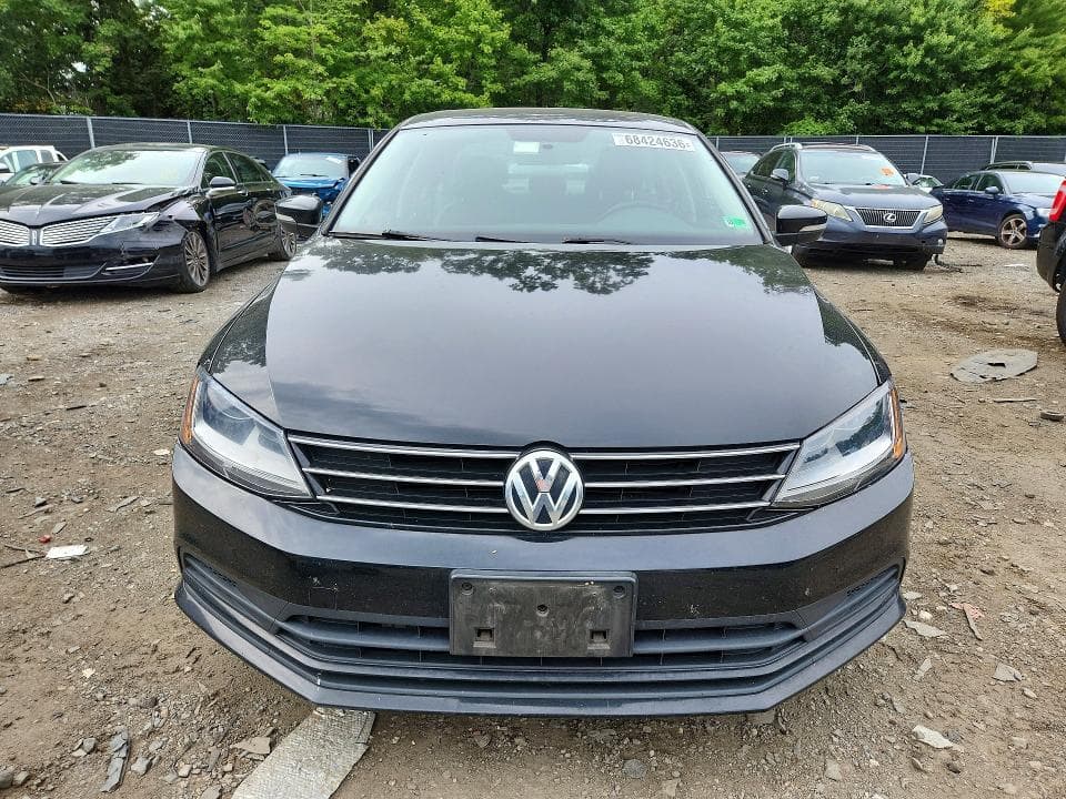 2017 VOLKSWAGEN JETTA SE 5