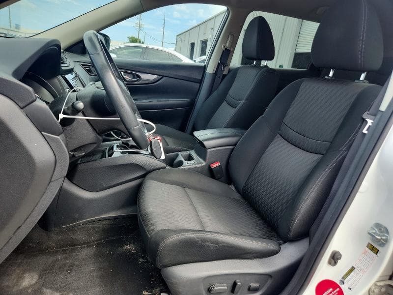 2017 NISSAN ROGUE SV 7