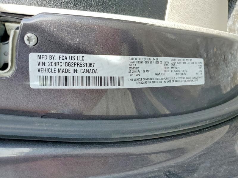 2023 CHRYSLER PACIFICA TOURING L 14