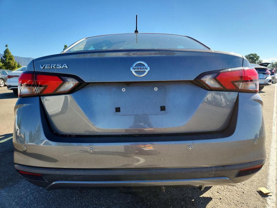 2022 NISSAN VERSA S 6