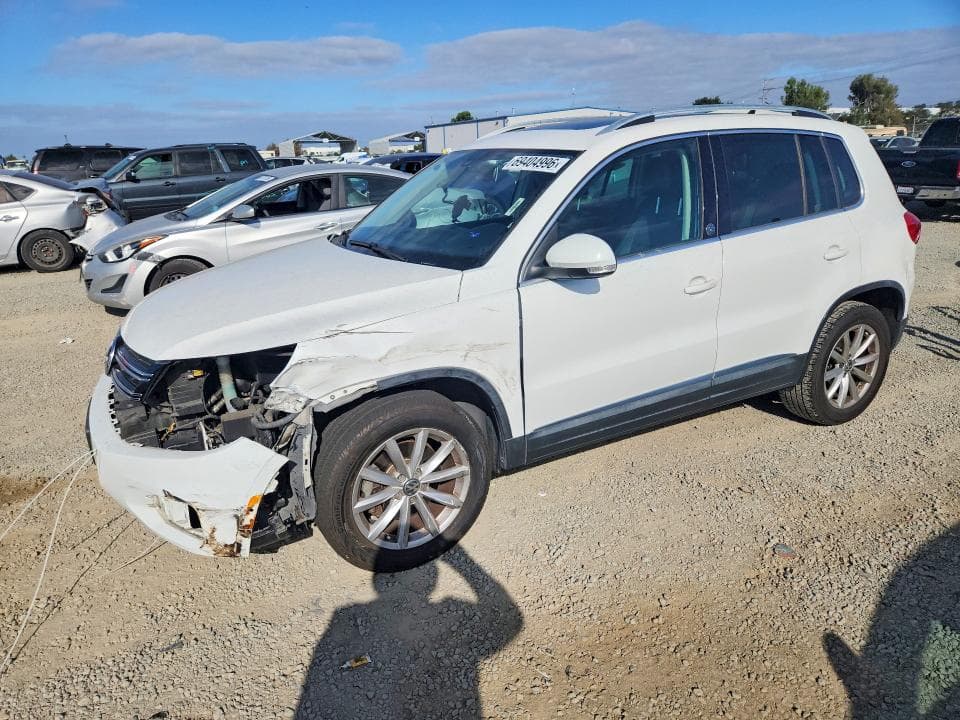 2017 VOLKSWAGEN TIGUAN WOLFSBURG