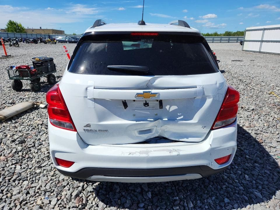 2018 CHEVROLET TRAX 1LT 6