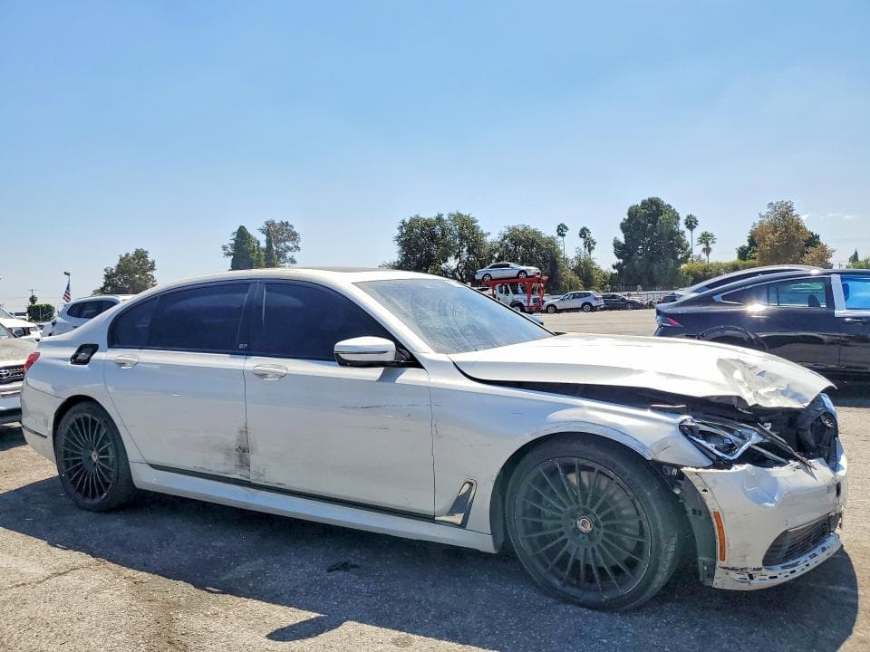 2019 BMW ALPINA B7 4