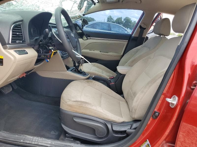 2017 HYUNDAI ELANTRA SE 7