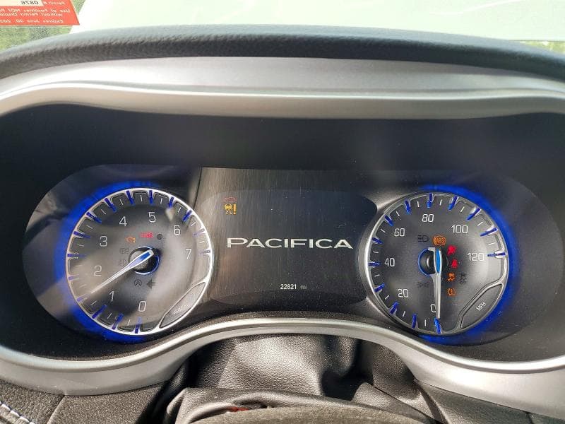 2021 CHRYSLER PACIFICA TOURING L 9