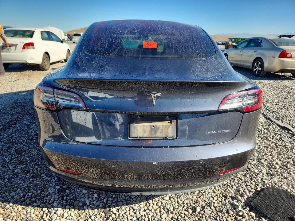 2019 TESLA MODEL 3 6