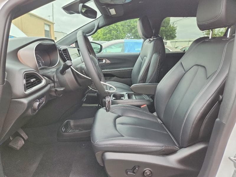 2027 CHRYSLER PACIFICA SELECT 7