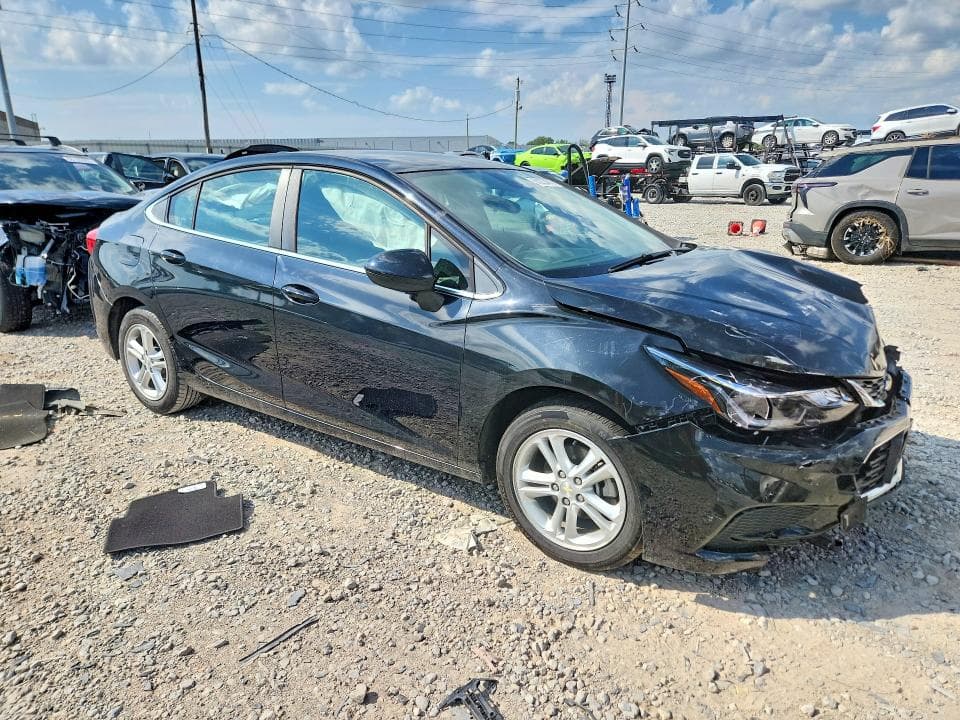 2018 CHEVROLET CRUZE LT 4