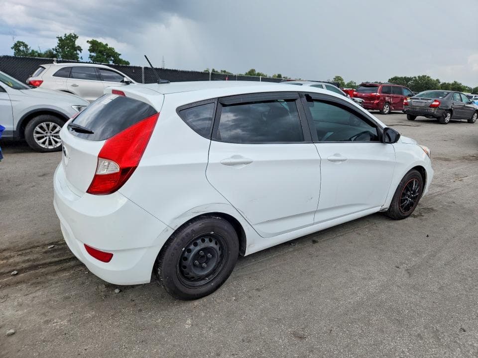 2017 HYUNDAI ACCENT SE 3