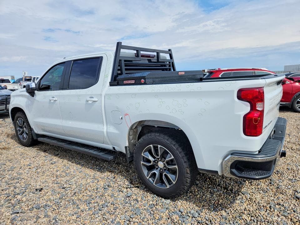 2023 CHEVROLET SILVERADO C1500 LT 2
