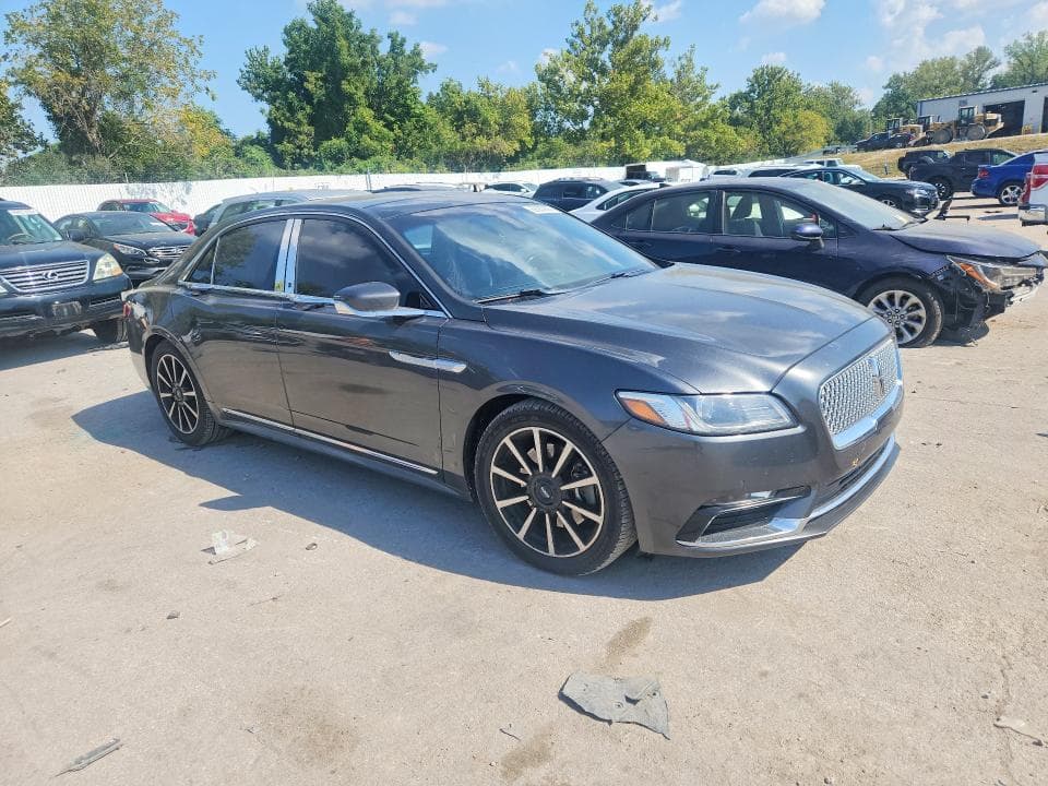 2017 LINCOLN CONTINENTAL RESERVE 4