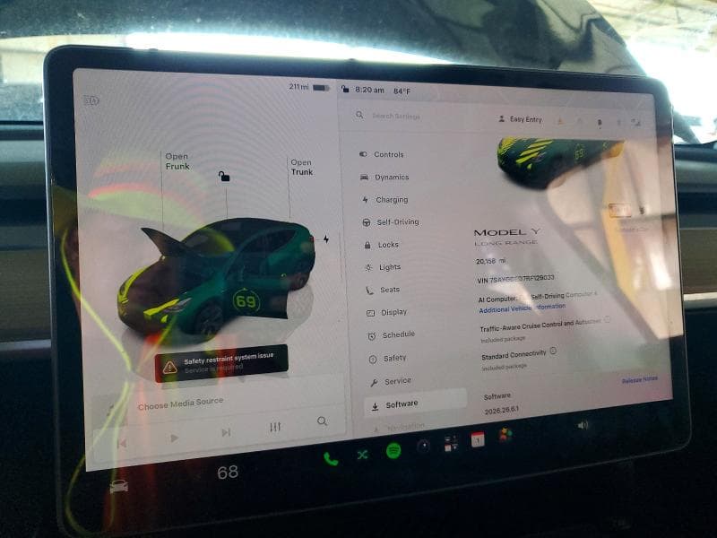 2024 TESLA MODEL Y 9