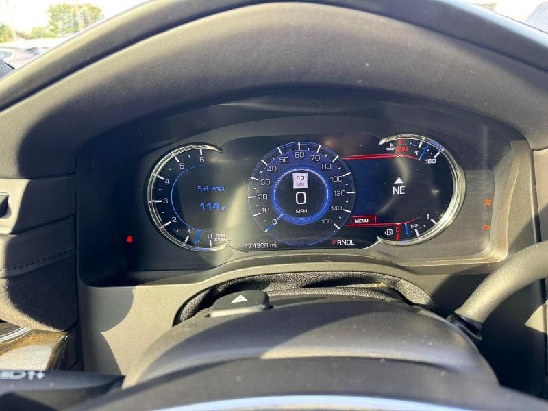2018 CADILLAC ESCALADE ESV PLATINUM 8