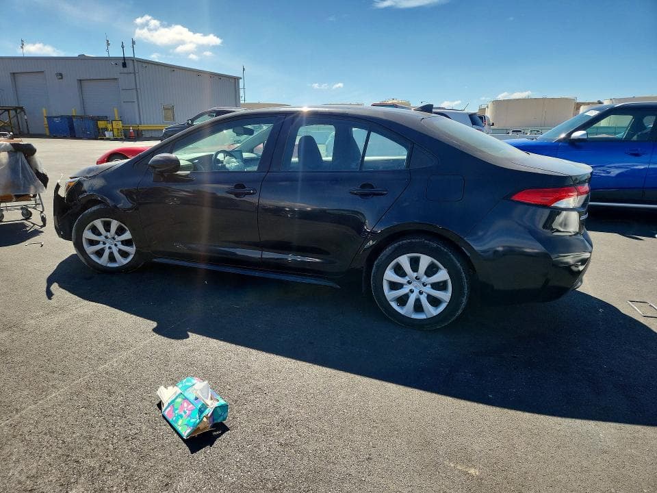 2021 TOYOTA COROLLA LE 2