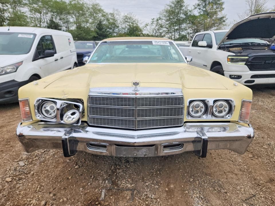 1977 CHRYSLER NEWPORT 5