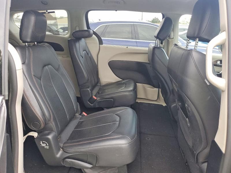 2018 CHRYSLER PACIFICA TOURING L 11