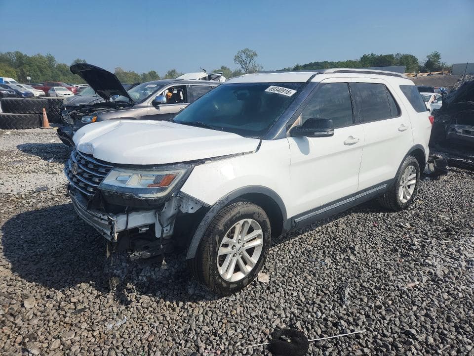 2017 FORD EXPLORER XLT - 1