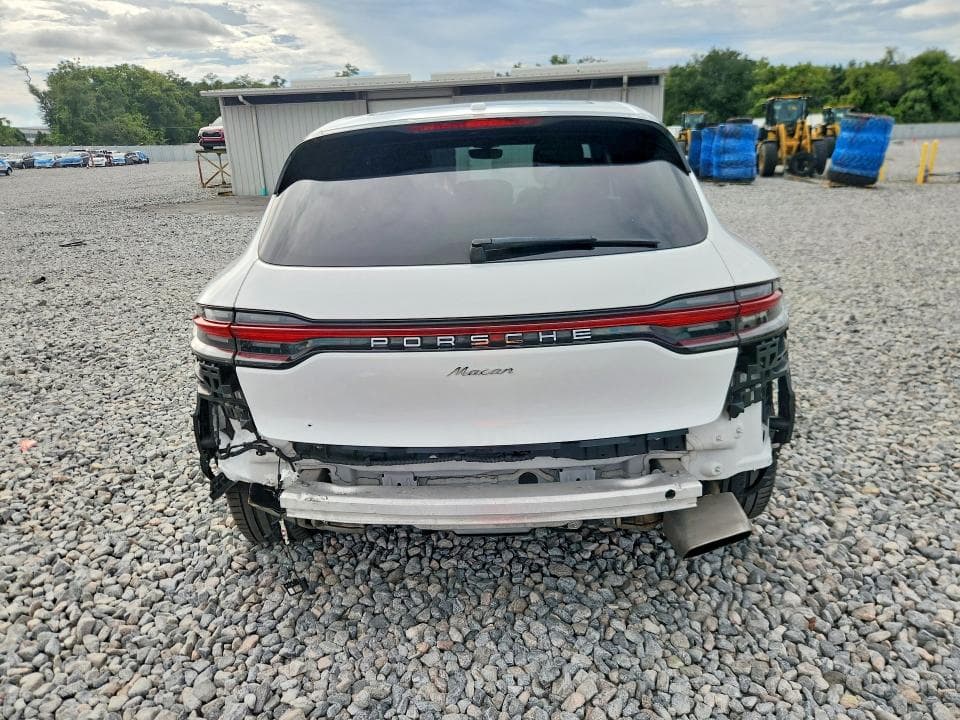 2020 PORSCHE MACAN 6
