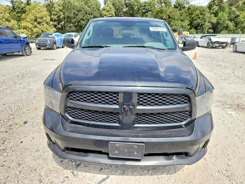 2017 RAM 1500 ST 5