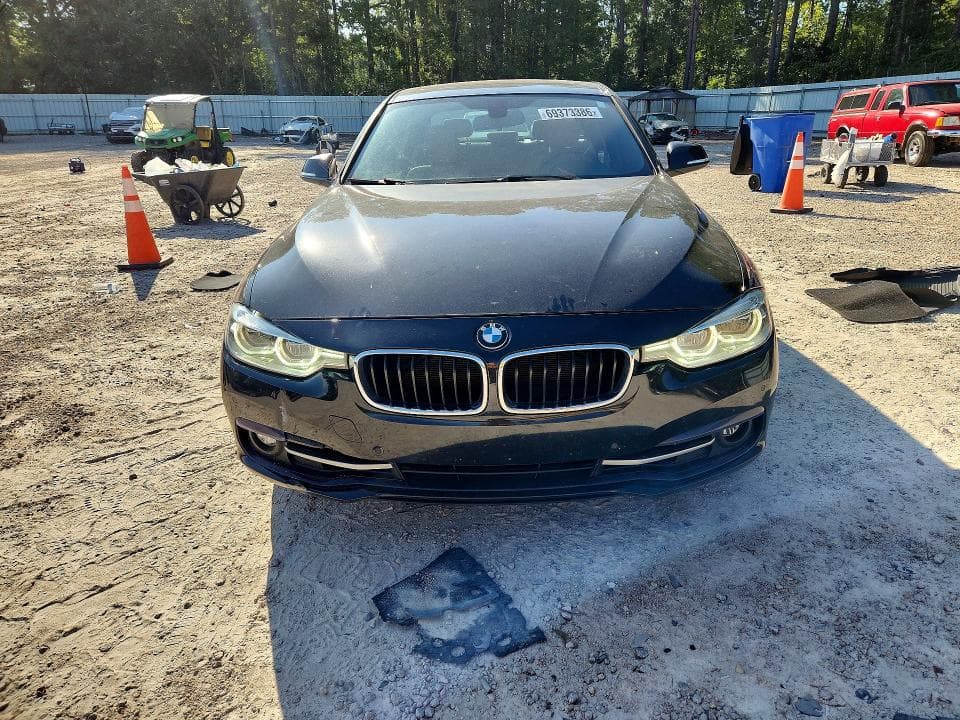 2017 BMW 330 XI 5