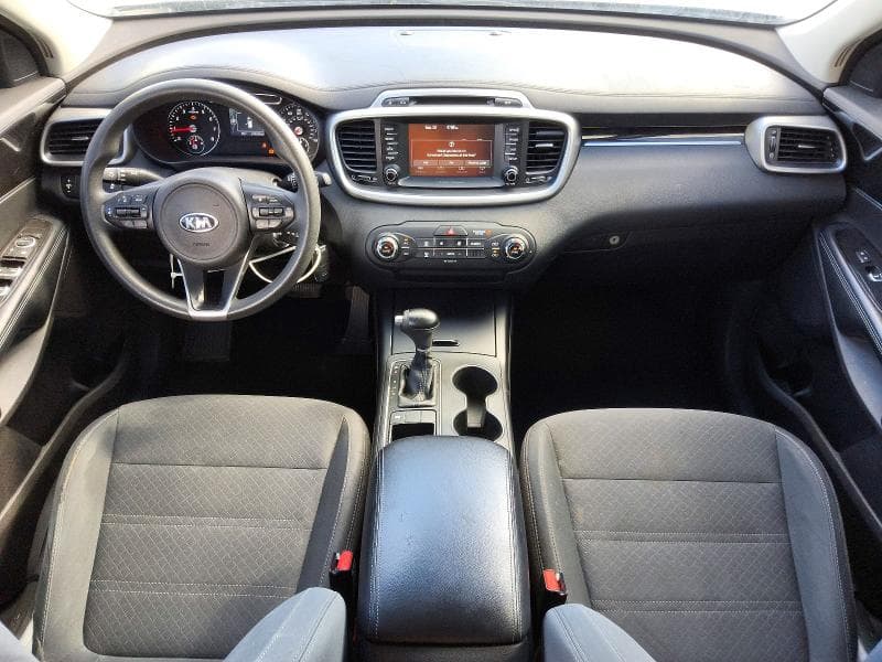 2018 KIA SORENTO LX 8