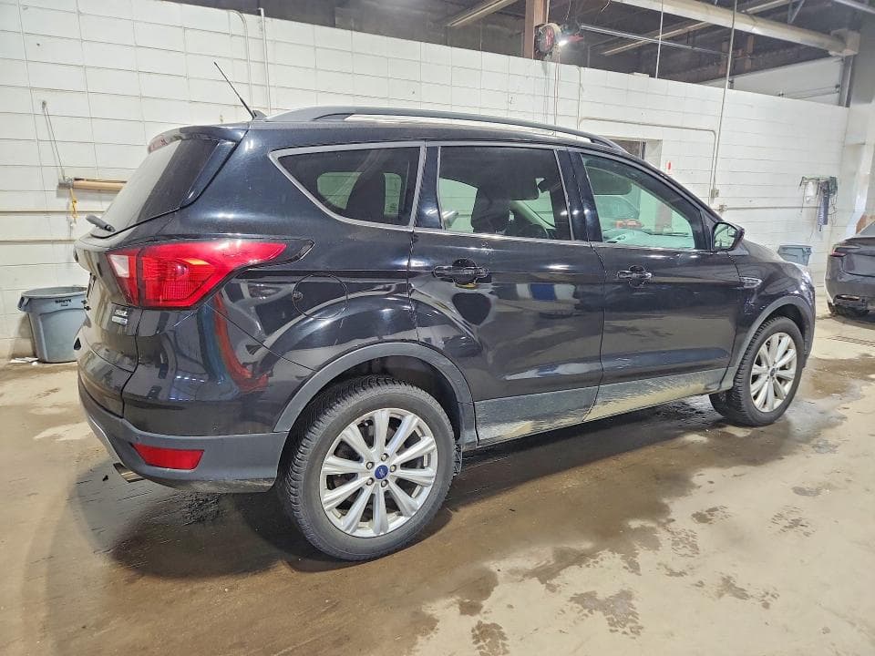 2019 FORD ESCAPE SEL 3