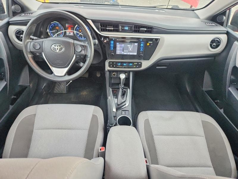 2017 TOYOTA COROLLA LE 8