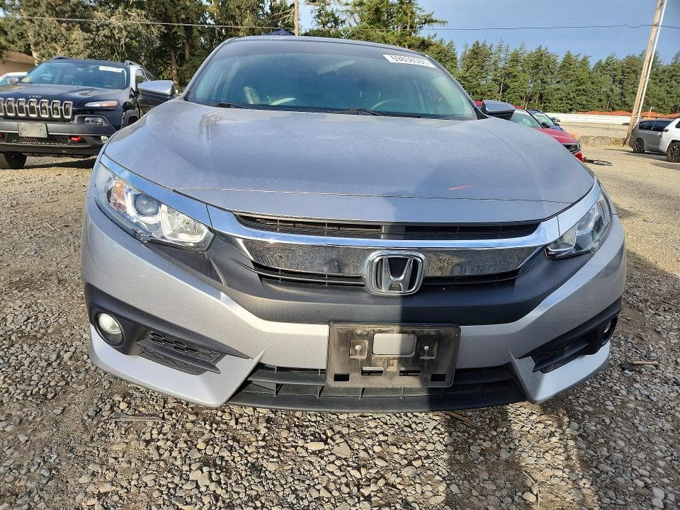 2018 HONDA CIVIC EX 5