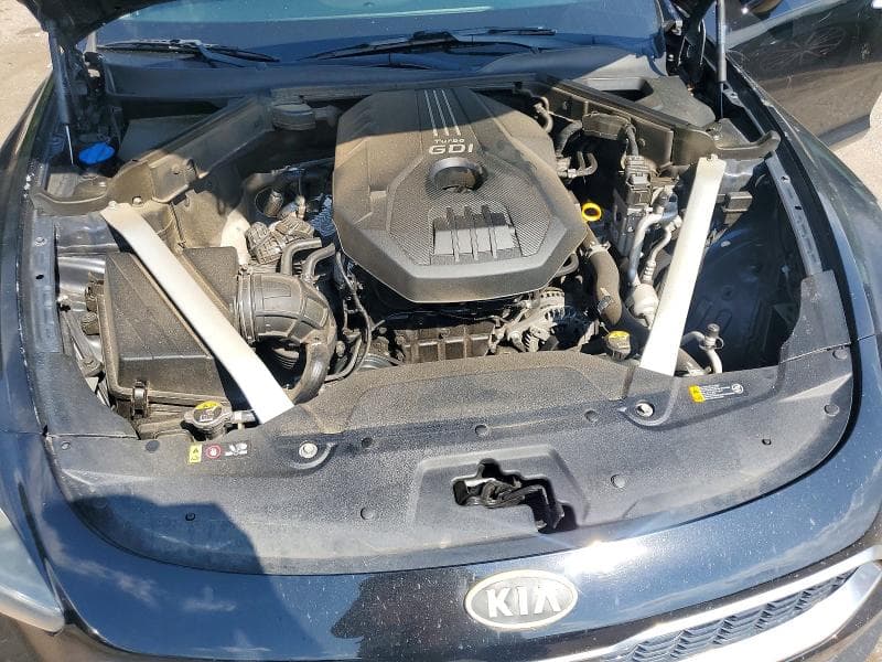 2018 KIA STINGER PREMIUM 11