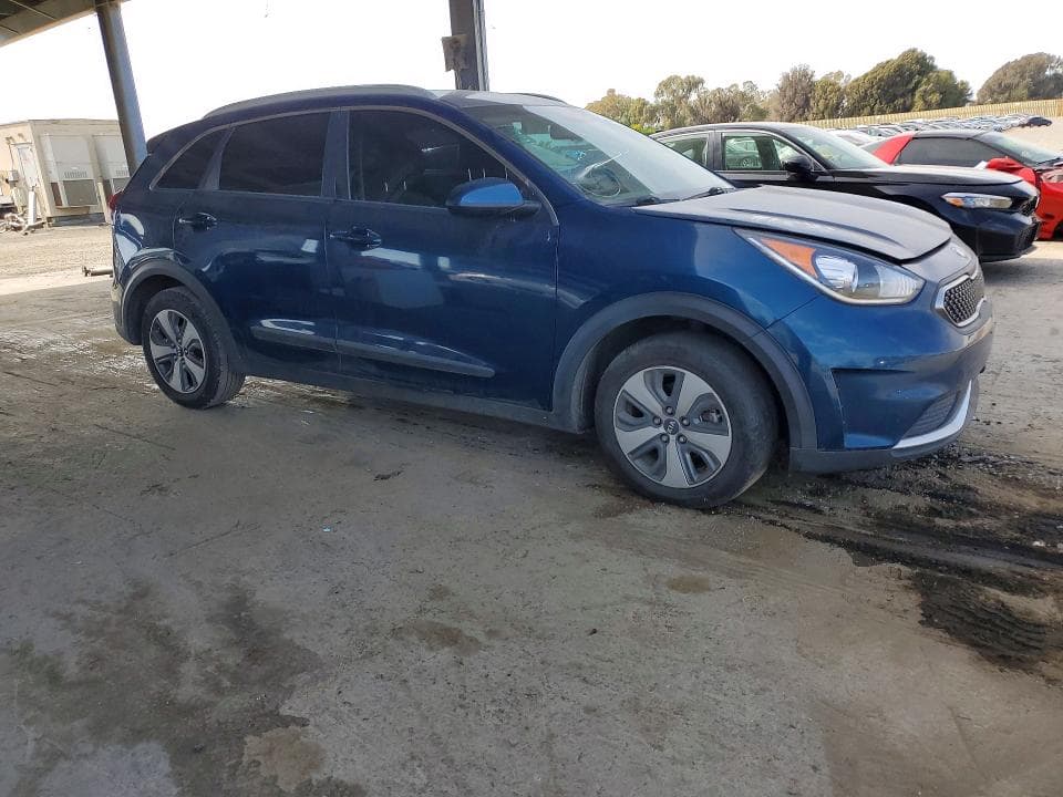 2019 KIA NIRO LX 4