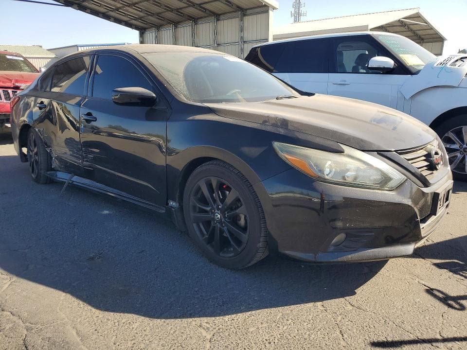 2017 NISSAN ALTIMA 2.5 SR 4