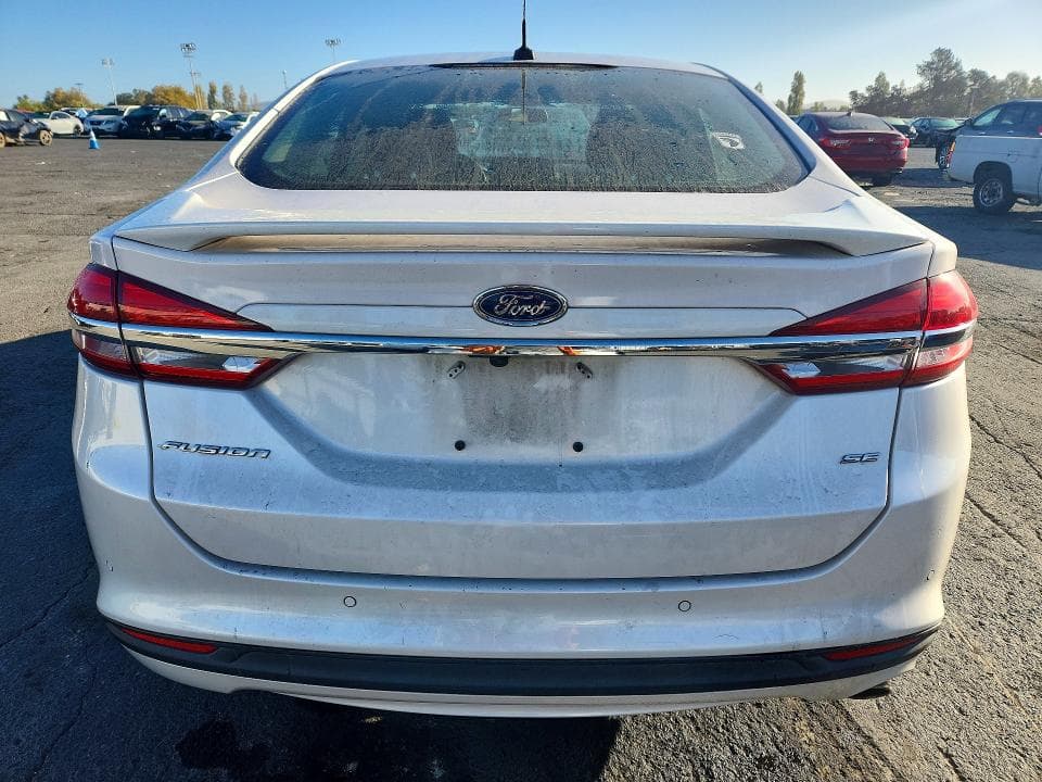 2018 FORD FUSION SE 6