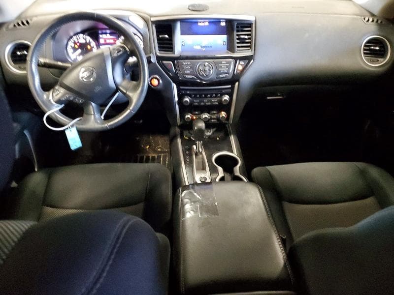 2018 NISSAN PATHFINDER SV 8
