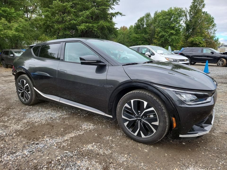 2023 KIA EV6 WIND 4