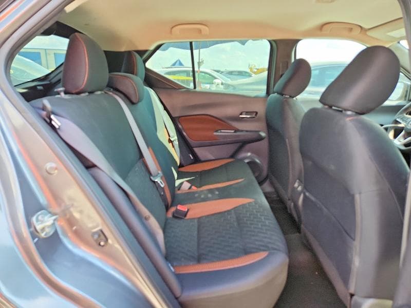 2023 NISSAN KICKS SR 11