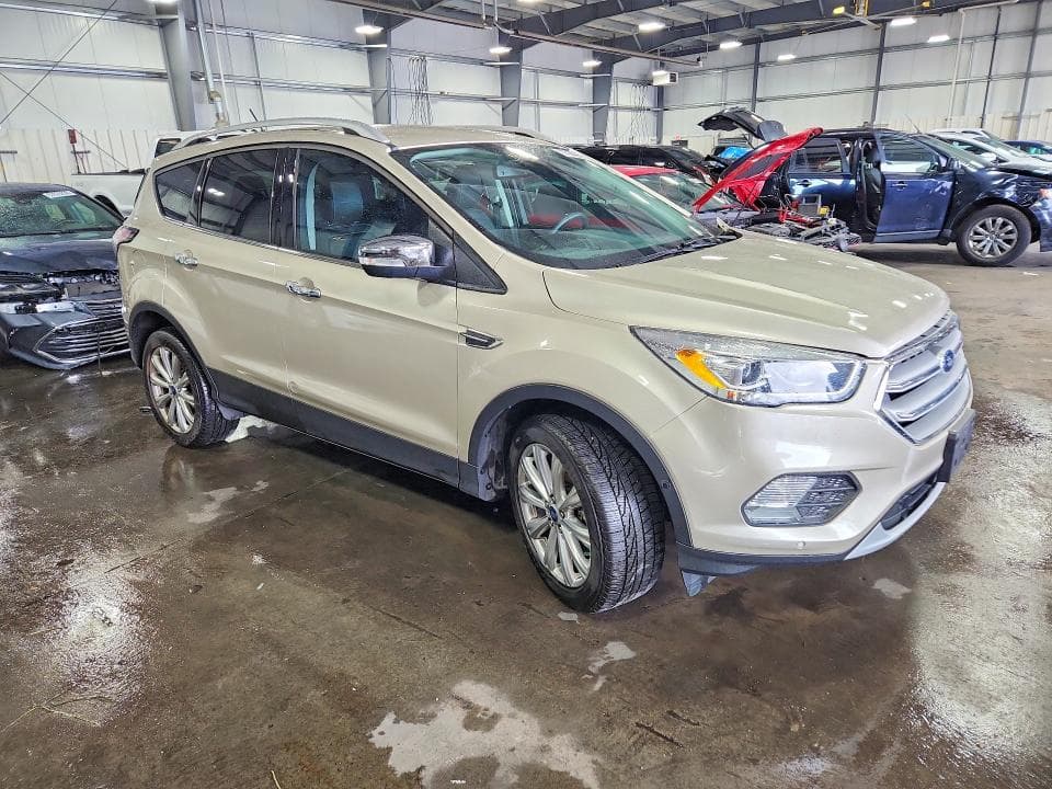 2018 FORD ESCAPE TITANIUM 4