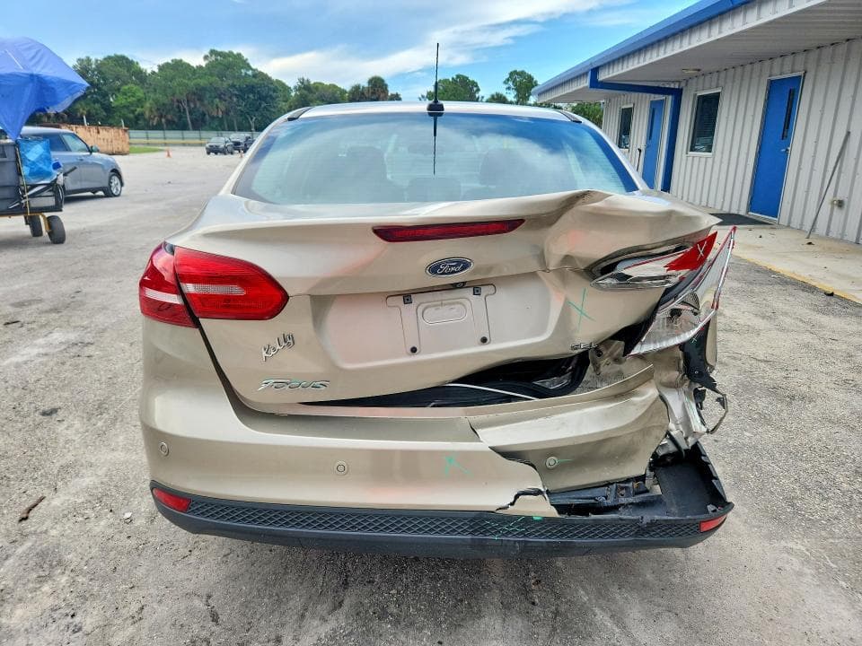2018 FORD FOCUS SEL 6